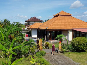 Medewi Snaffl Beach Villa